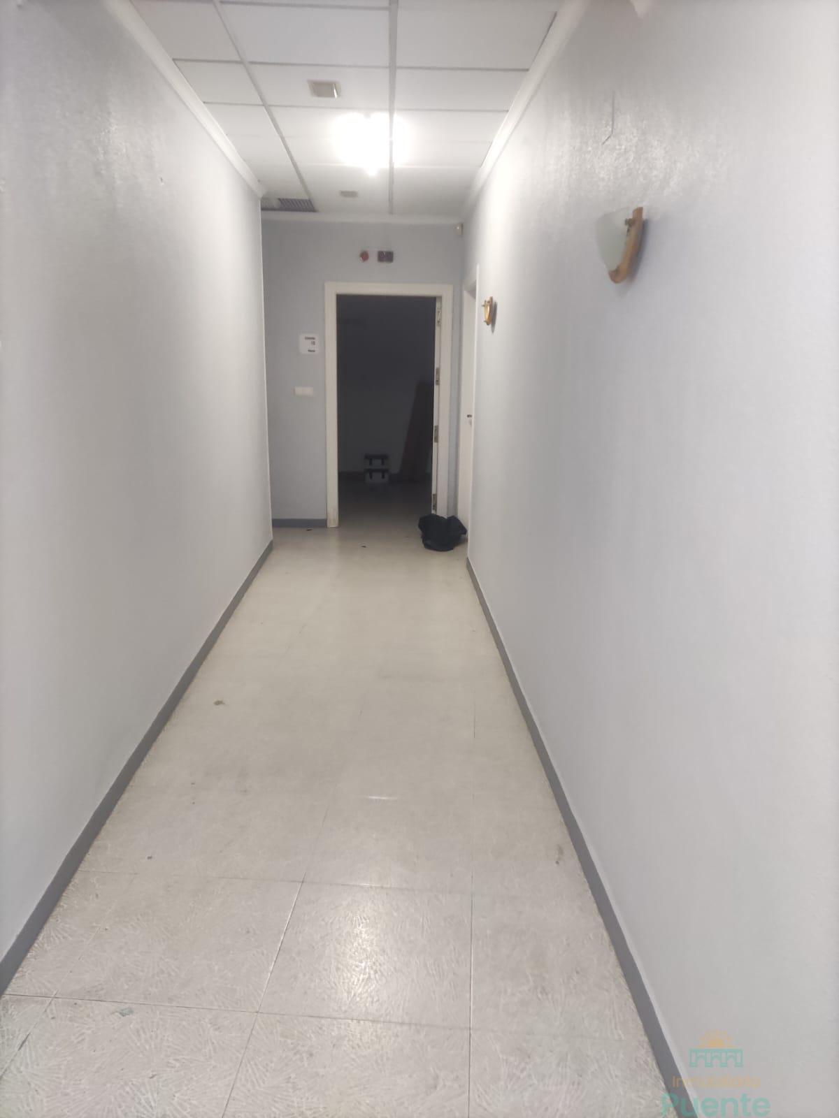 Venta de local comercial en Totana