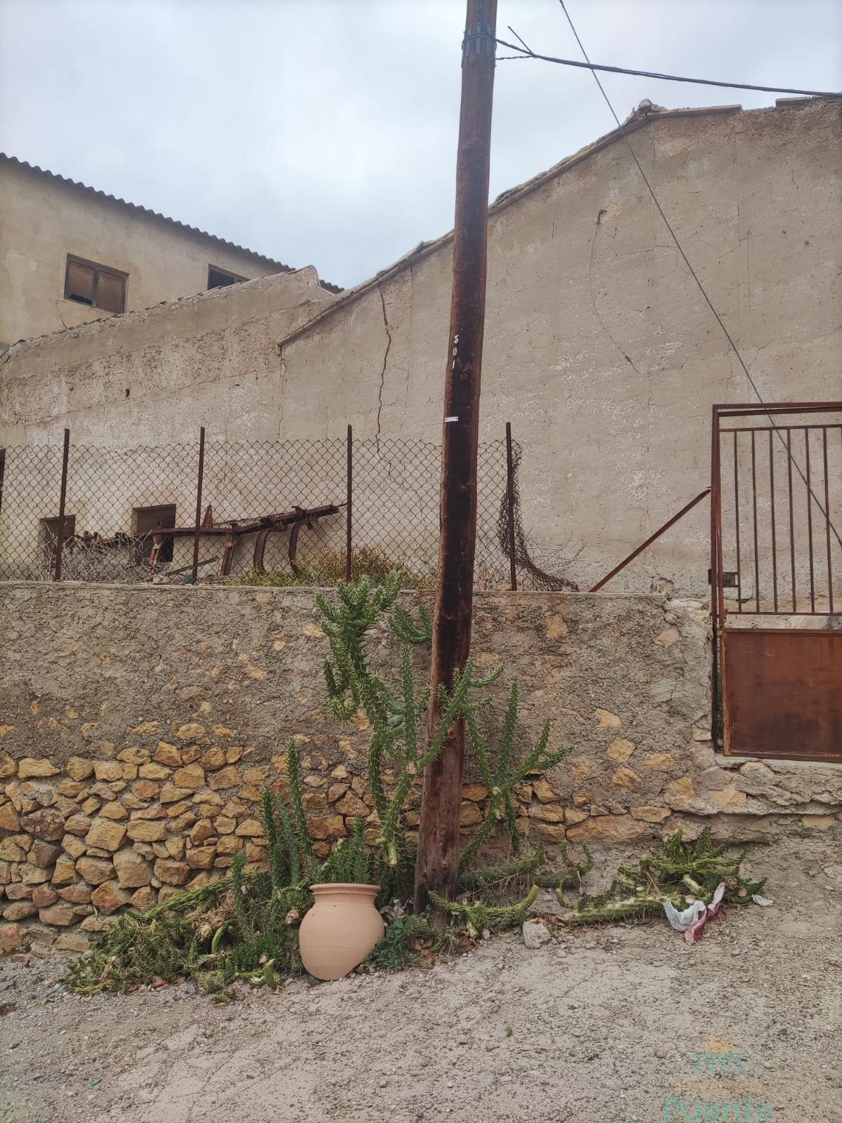 For sale of industrial plant/warehouse in Totana