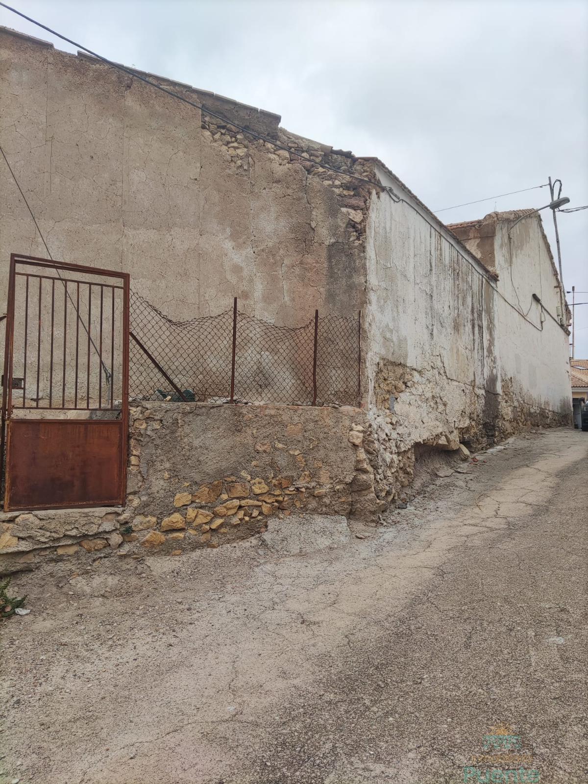 For sale of industrial plant/warehouse in Totana
