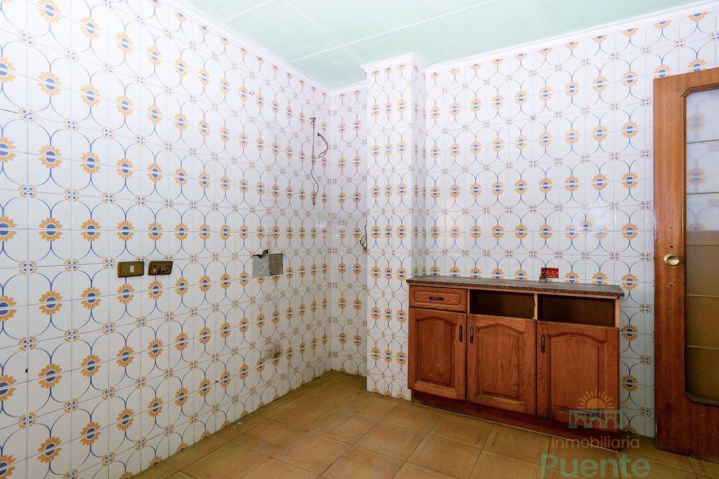 For sale of flat in Totana