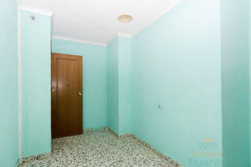 For sale of flat in Totana
