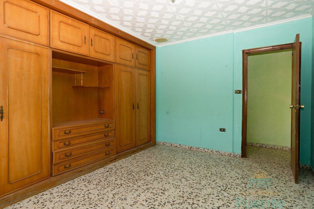 For sale of flat in Totana