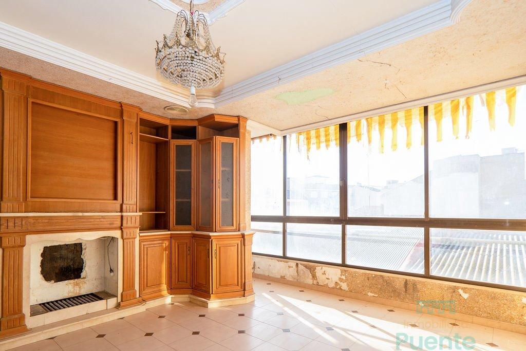 For sale of flat in Totana