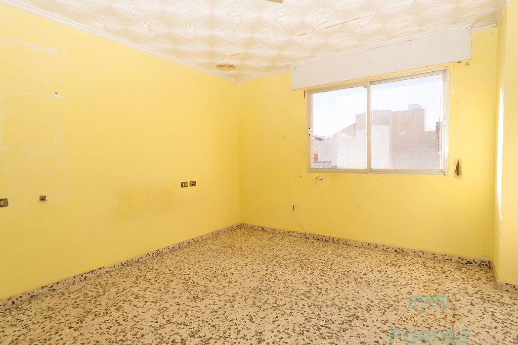 For sale of flat in Totana