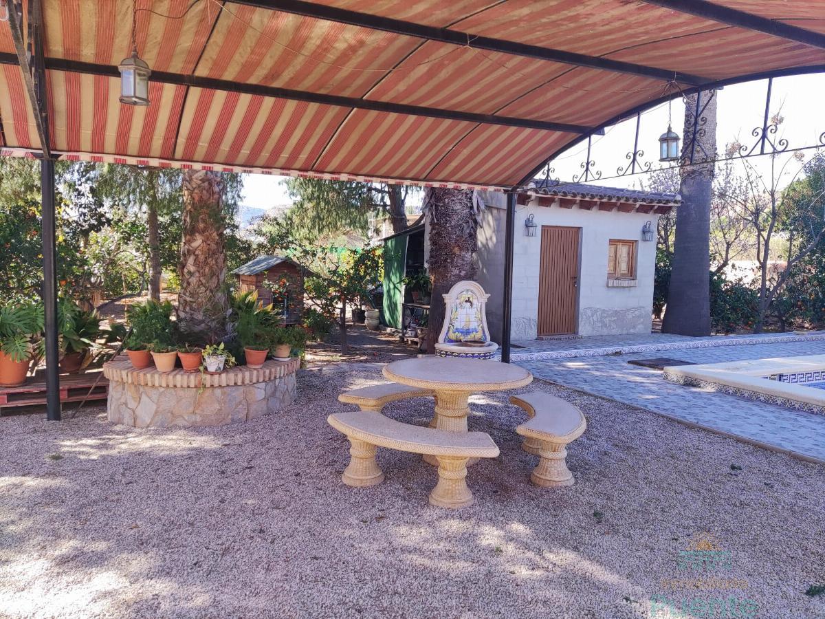 For sale of chalet in Totana