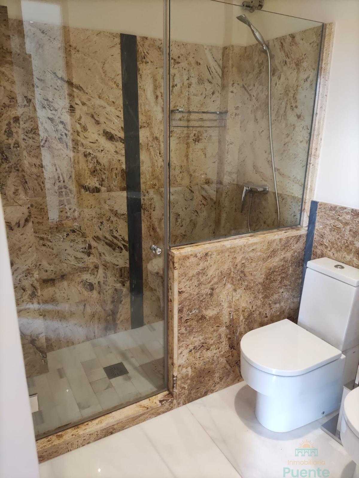 For sale of chalet in Totana