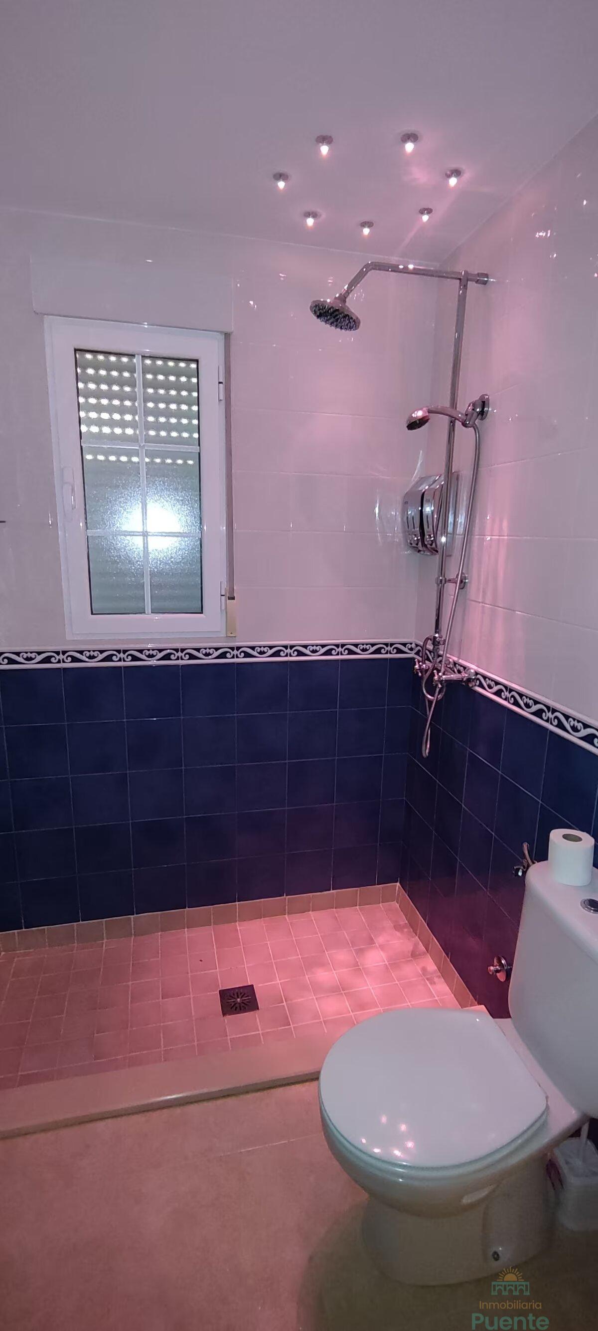 For sale of chalet in Totana