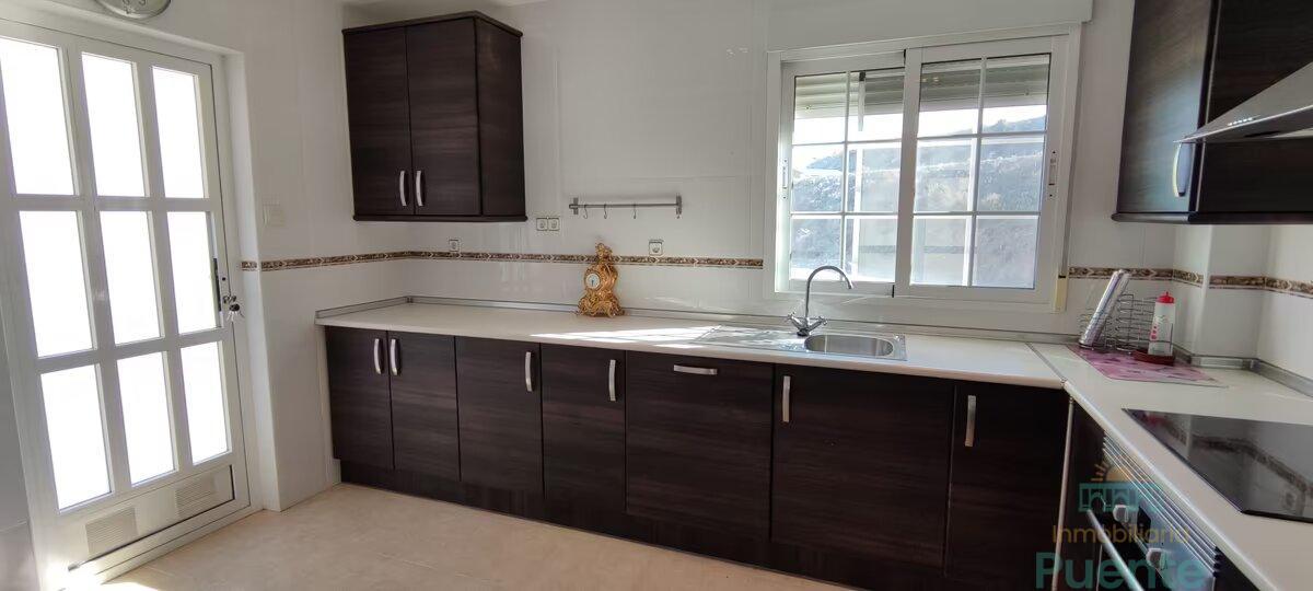 For sale of chalet in Totana