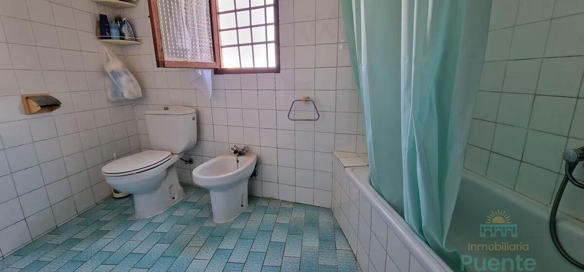 For sale of house in Aledo