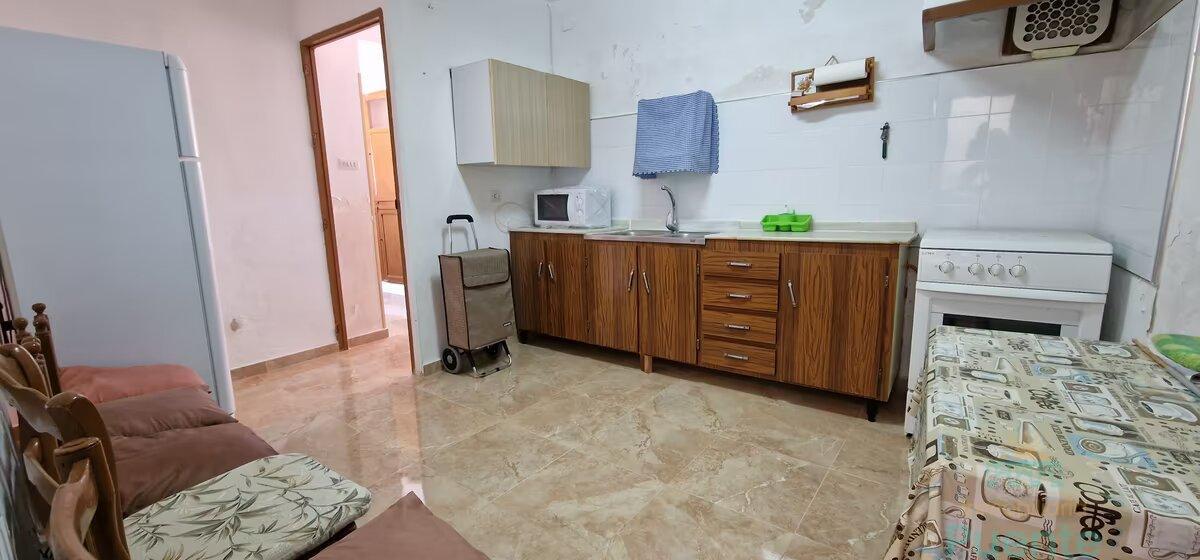 For sale of house in Aledo