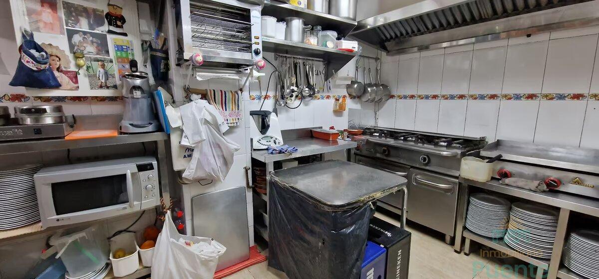 Venta de local comercial en Totana