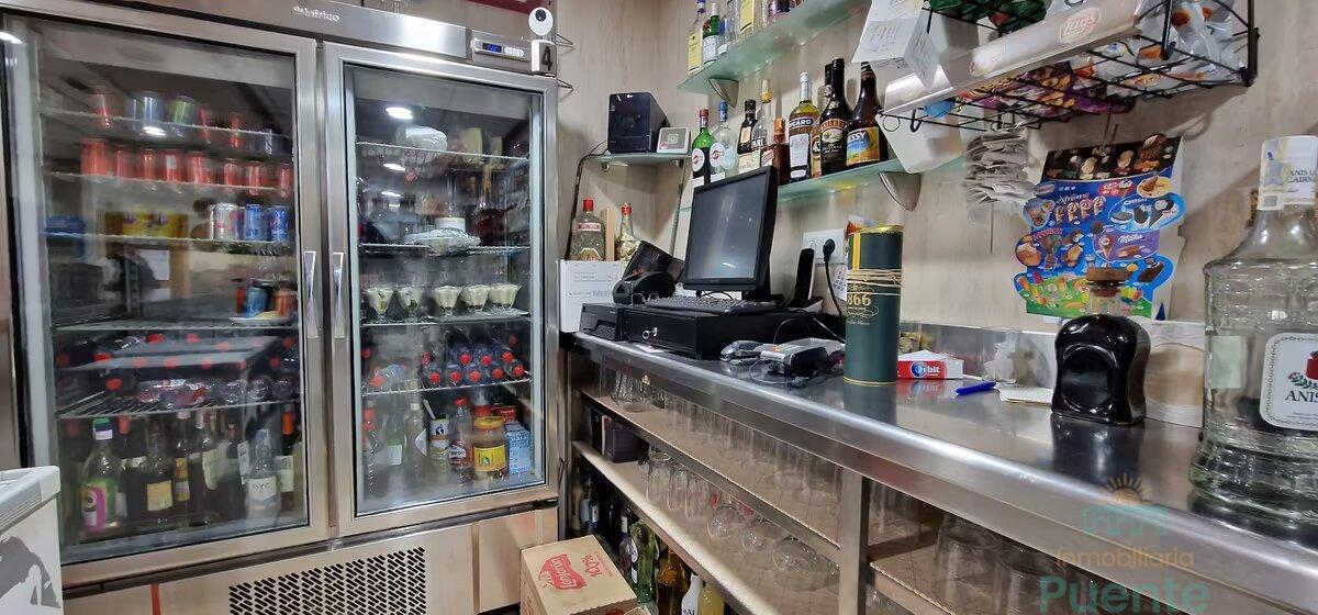 Venta de local comercial en Totana