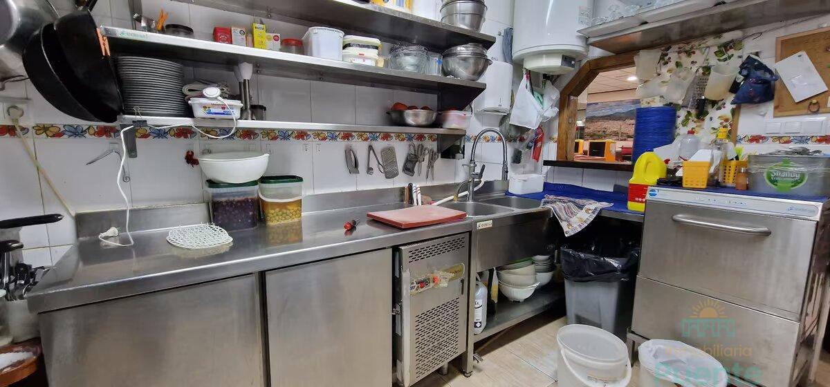 Venta de local comercial en Totana