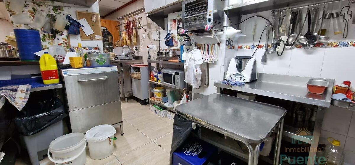 Venta de local comercial en Totana
