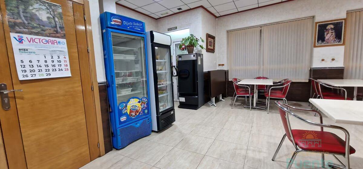 Venta de local comercial en Totana