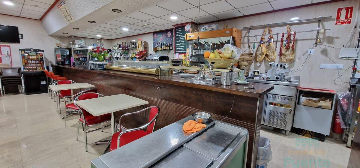 Venta de local comercial en Totana