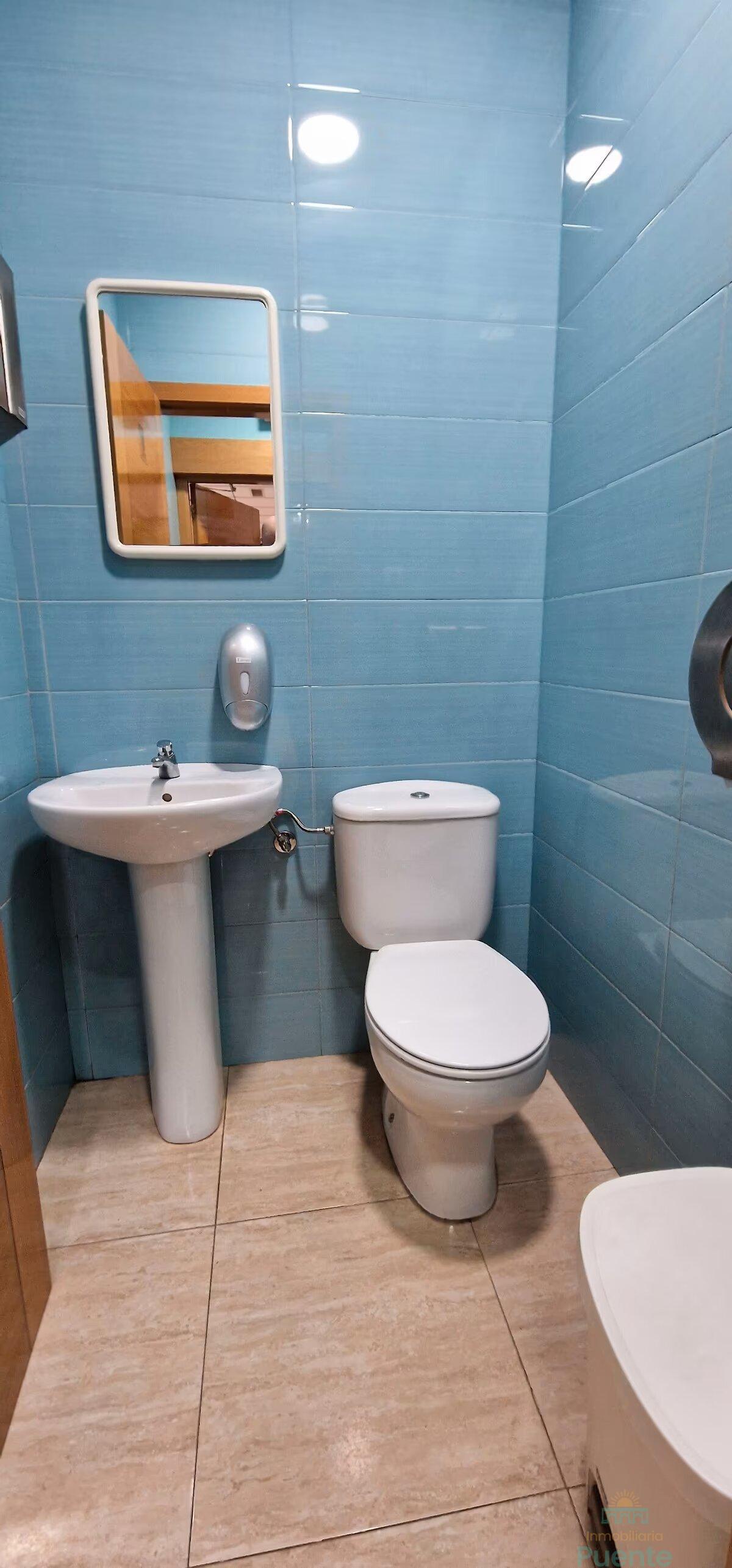 Venta de local comercial en Totana