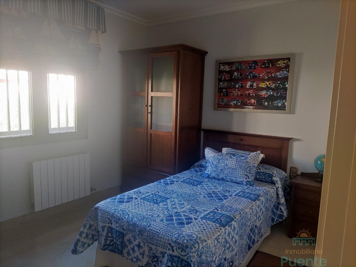 For sale of chalet in Lorca