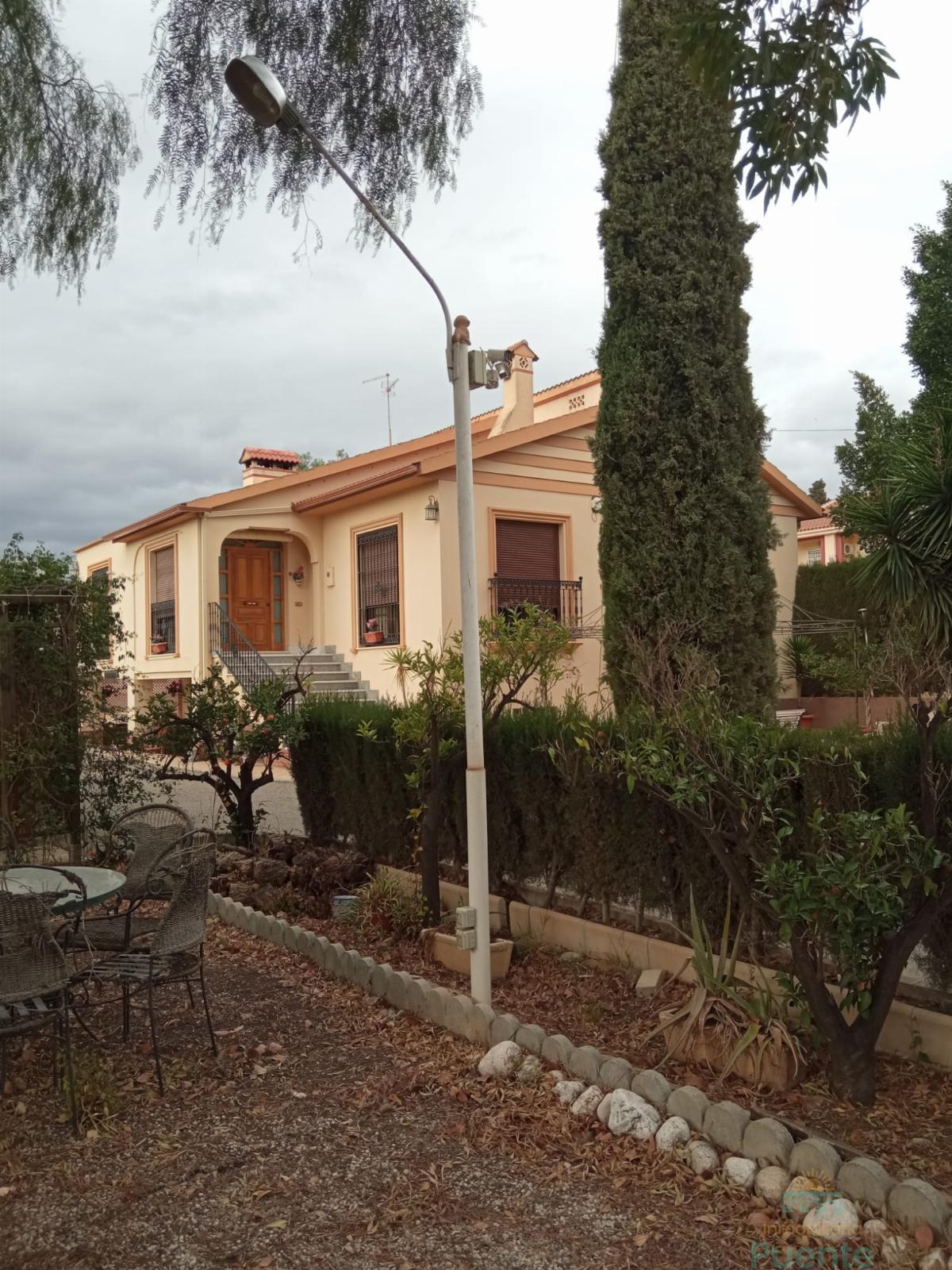 For sale of chalet in Lorca