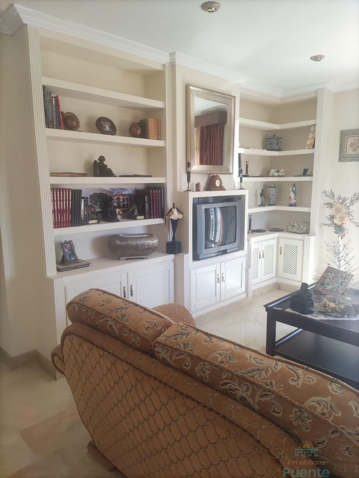 For sale of chalet in Lorca