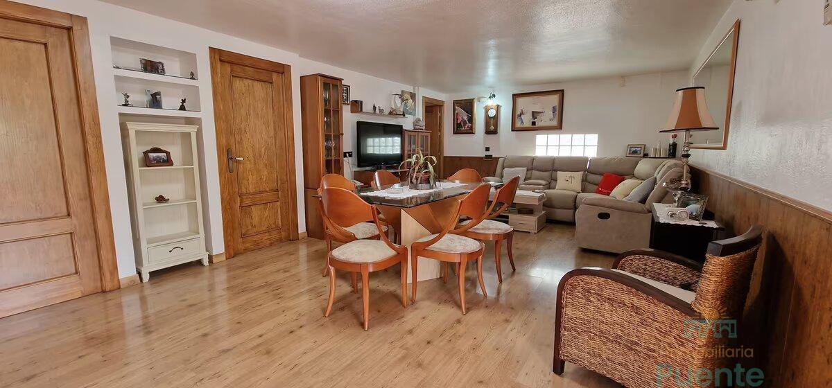 For sale of chalet in Lorca