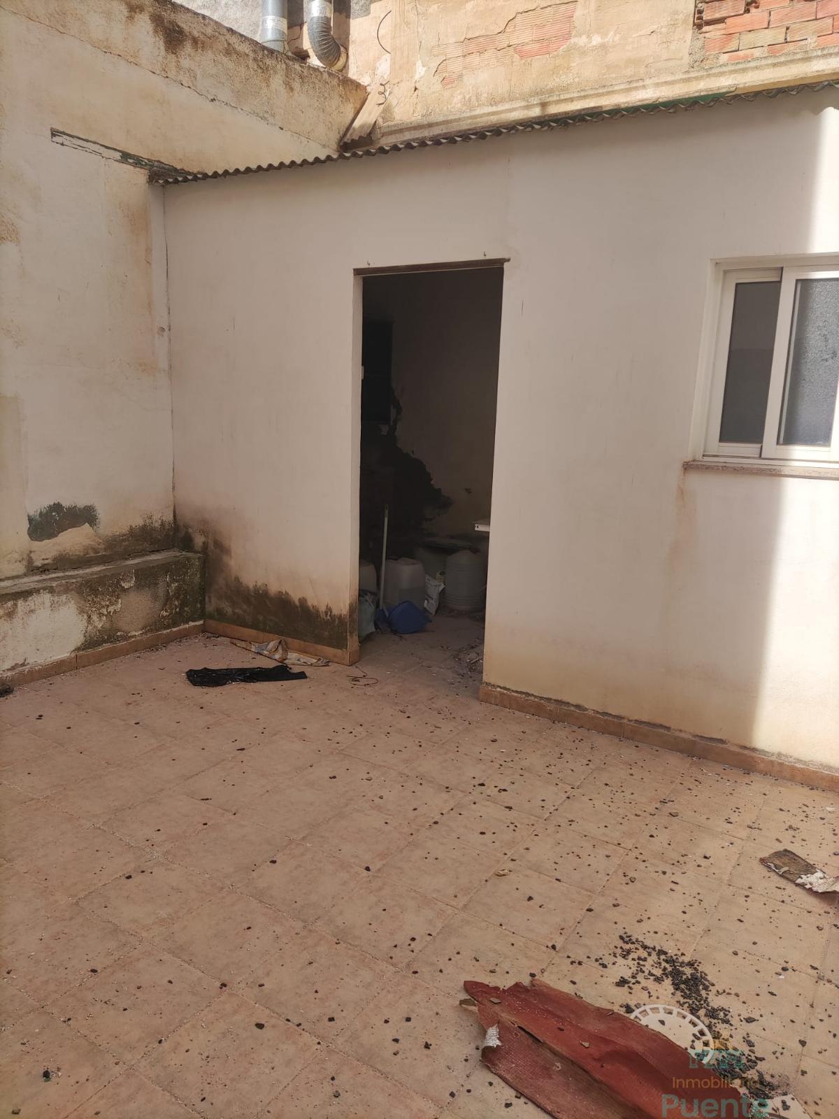 Venta de local comercial en Totana