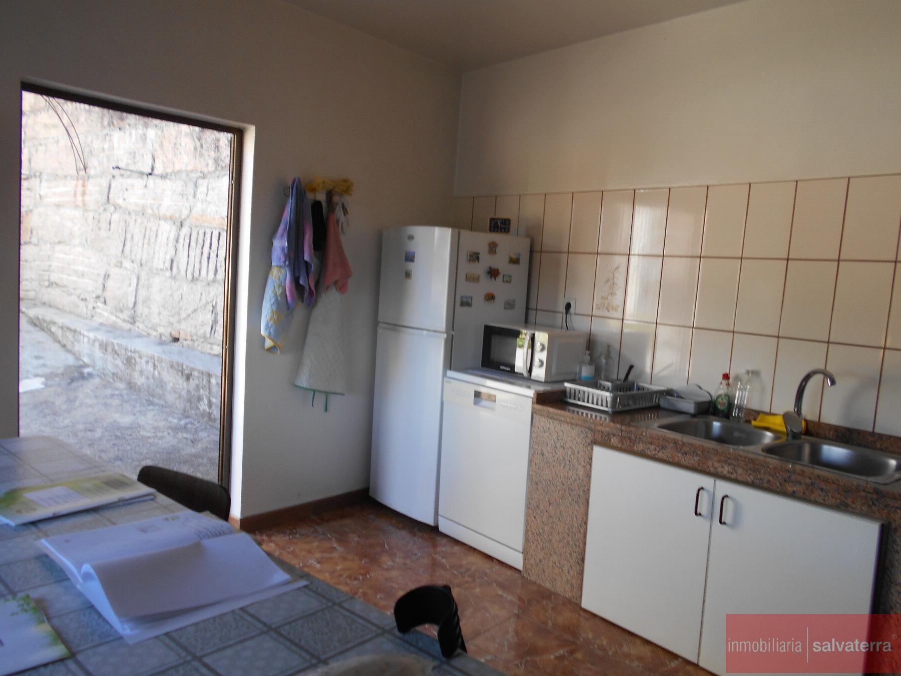 For sale of house in Salvaterra de Miño