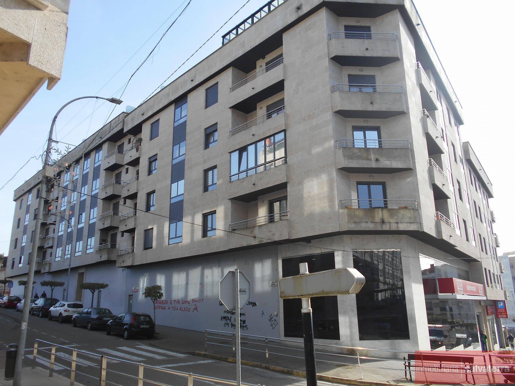For sale of flat in Salvaterra de Miño