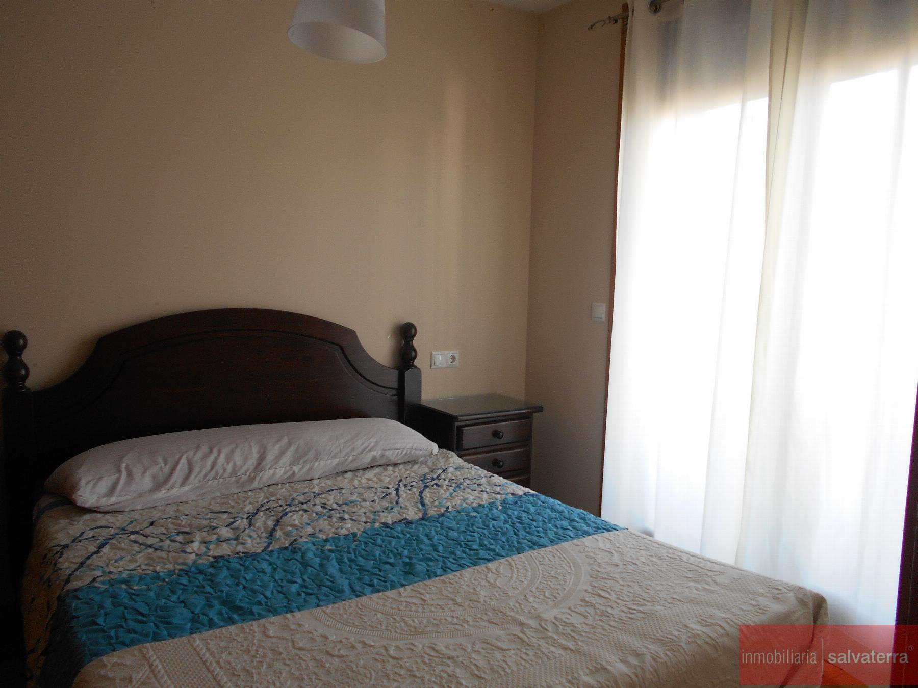 For sale of flat in Salvaterra de Miño