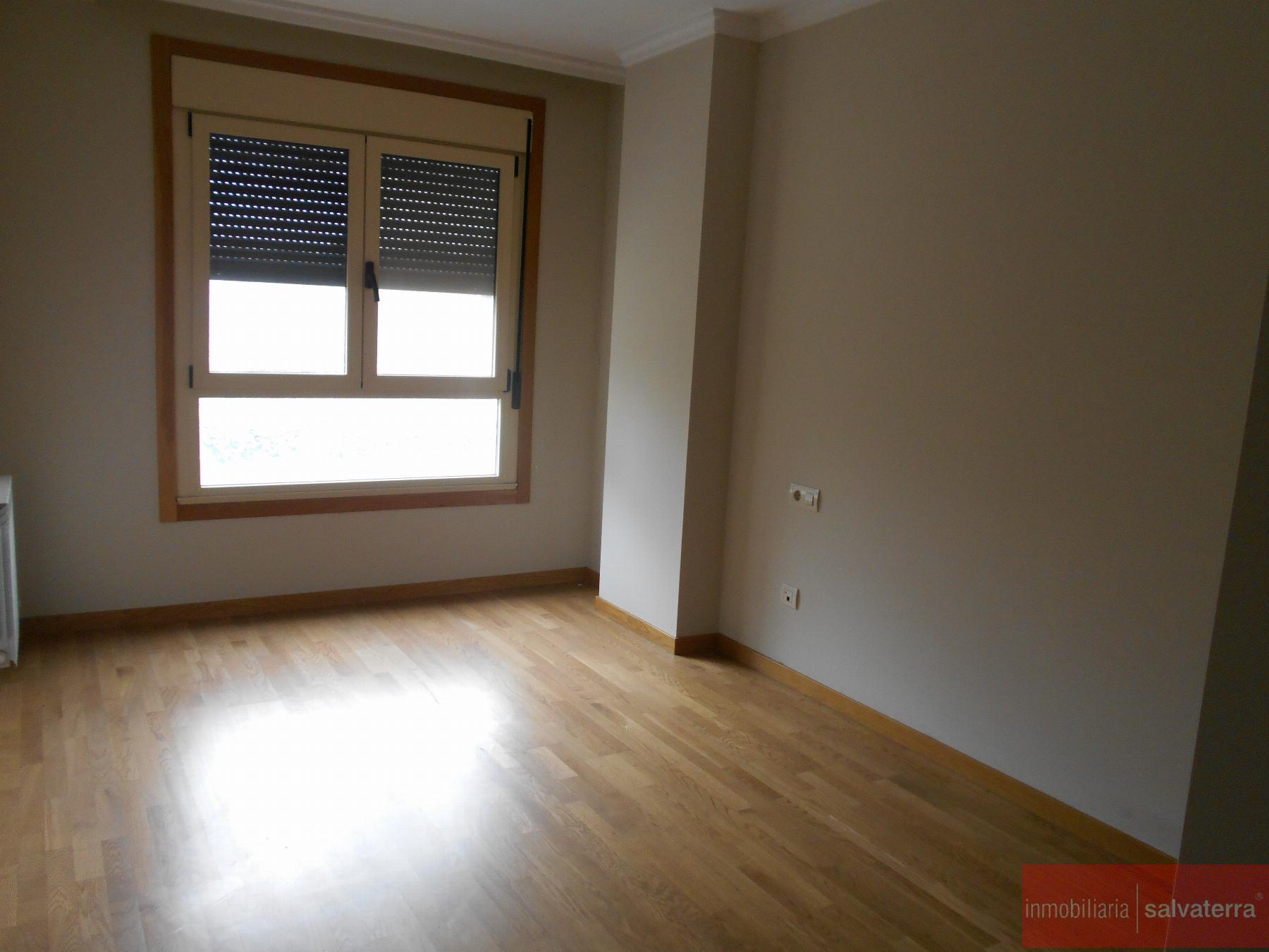 For rent of flat in Salvaterra de Miño