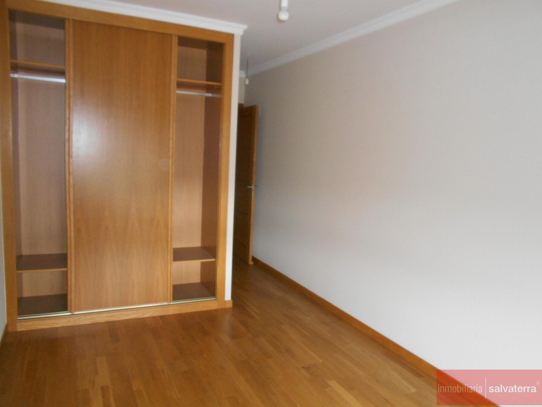 For rent of flat in Salvaterra de Miño