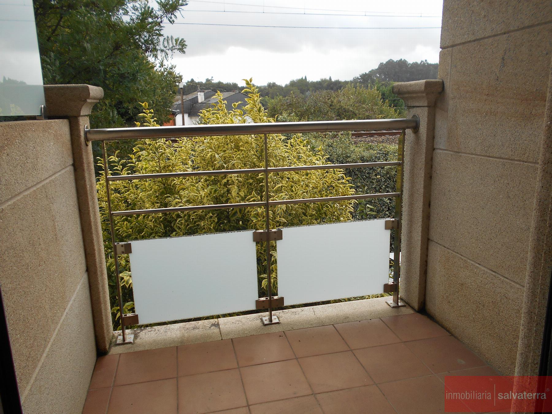 For rent of flat in Salvaterra de Miño