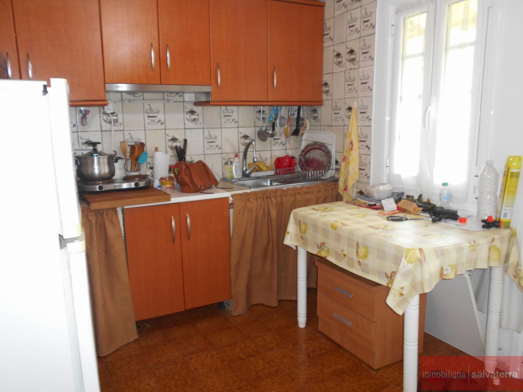 For sale of house in Salvaterra de Miño
