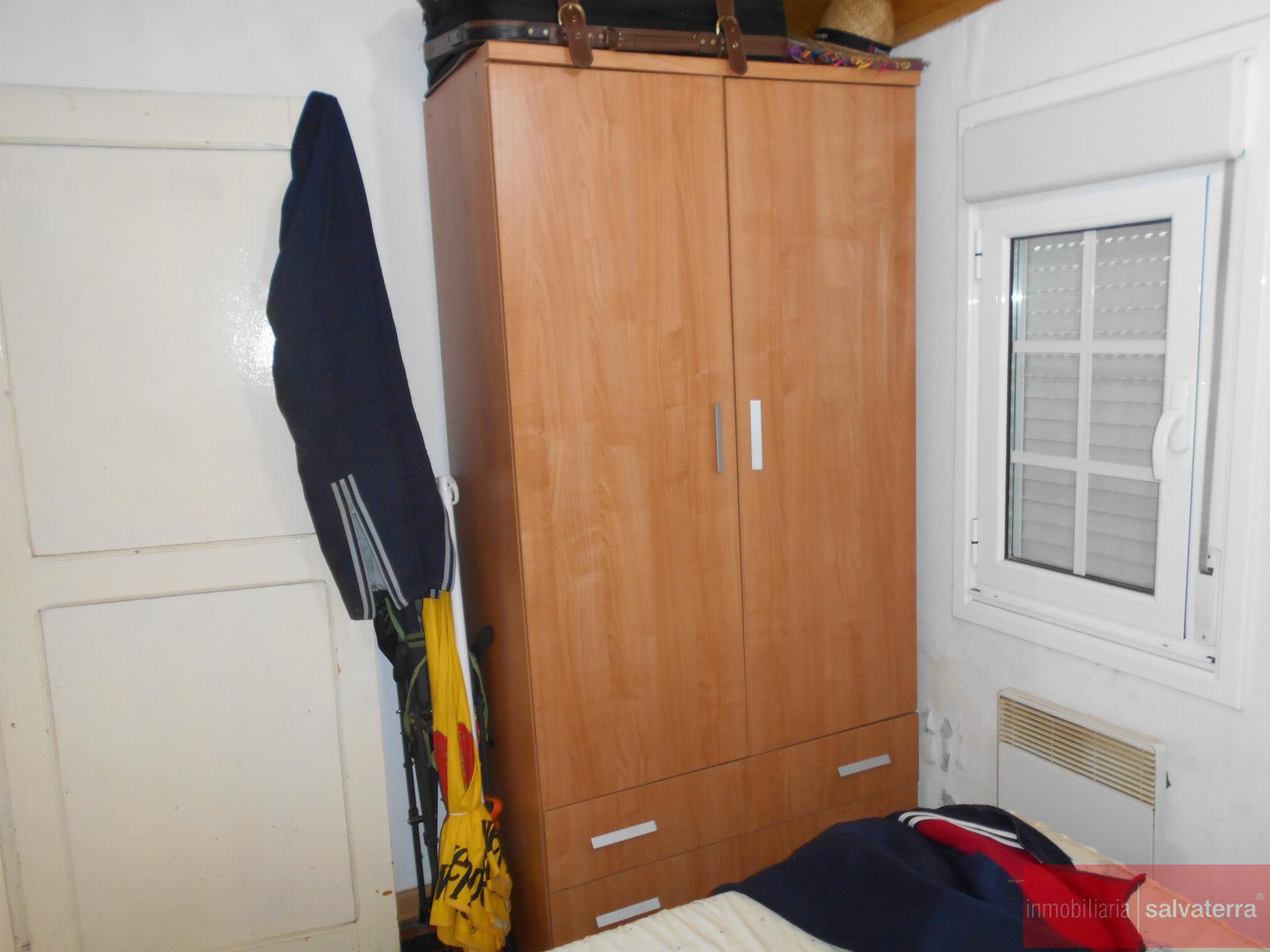 For sale of house in Salvaterra de Miño