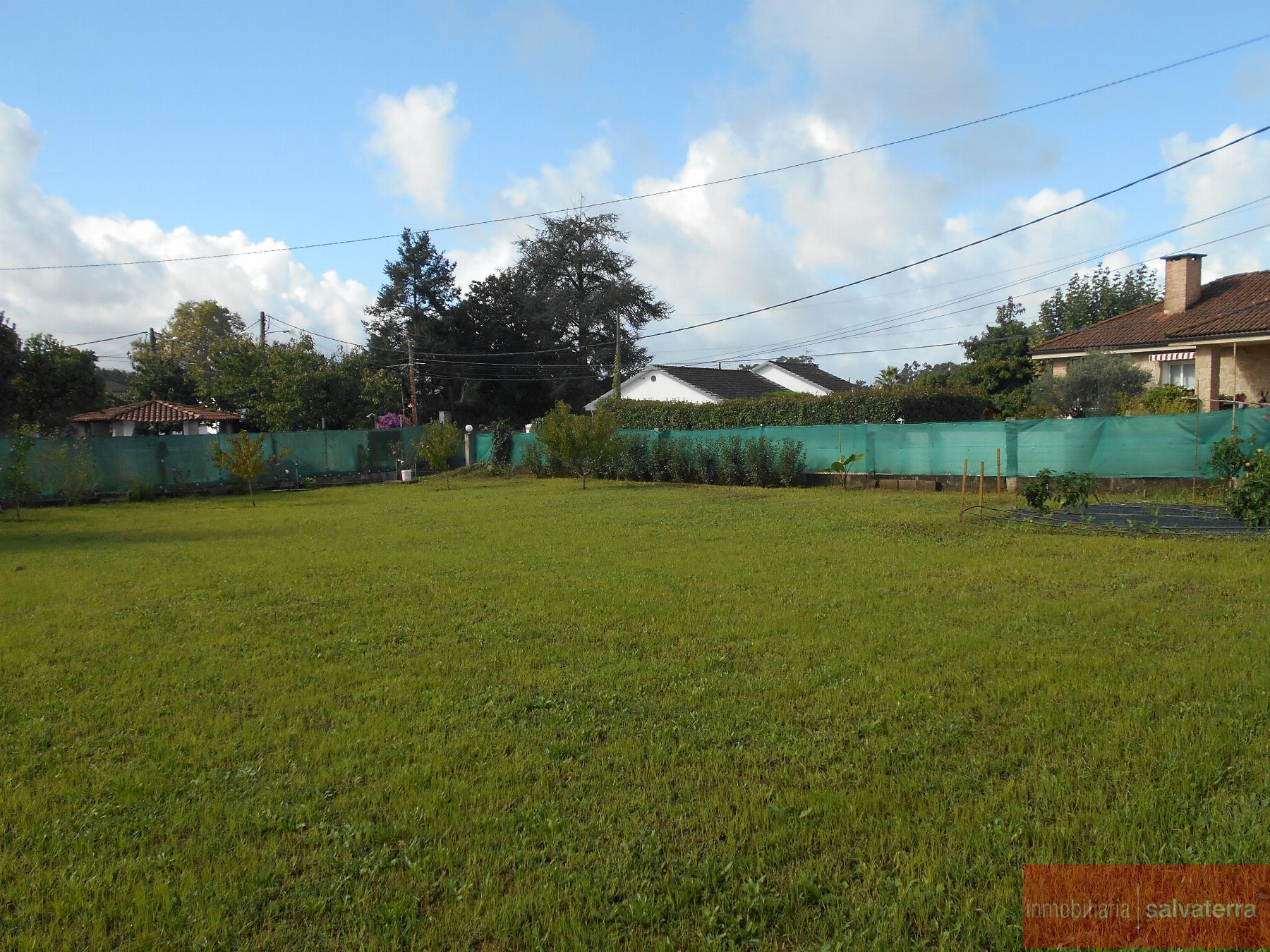 For sale of house in Salvaterra de Miño