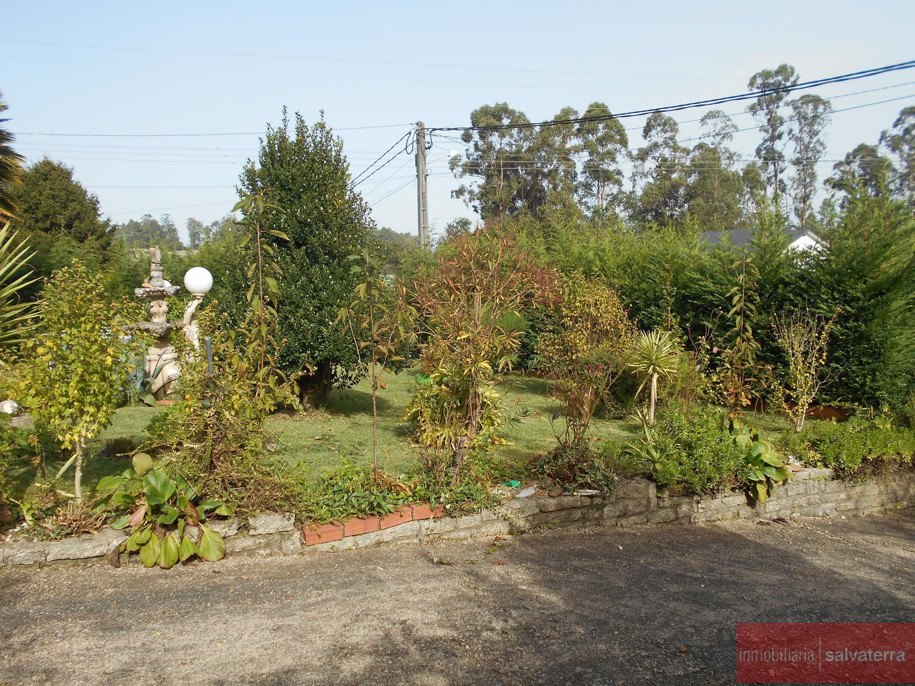 For sale of house in Salvaterra de Miño
