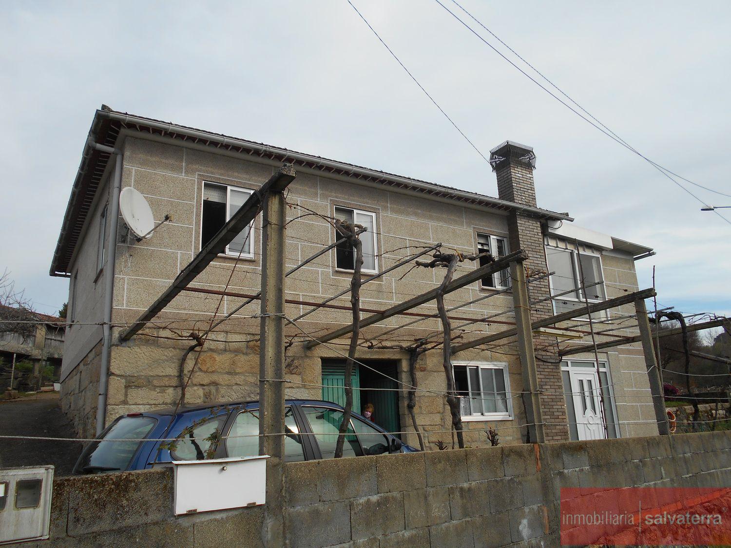 For sale of chalet in Crecente