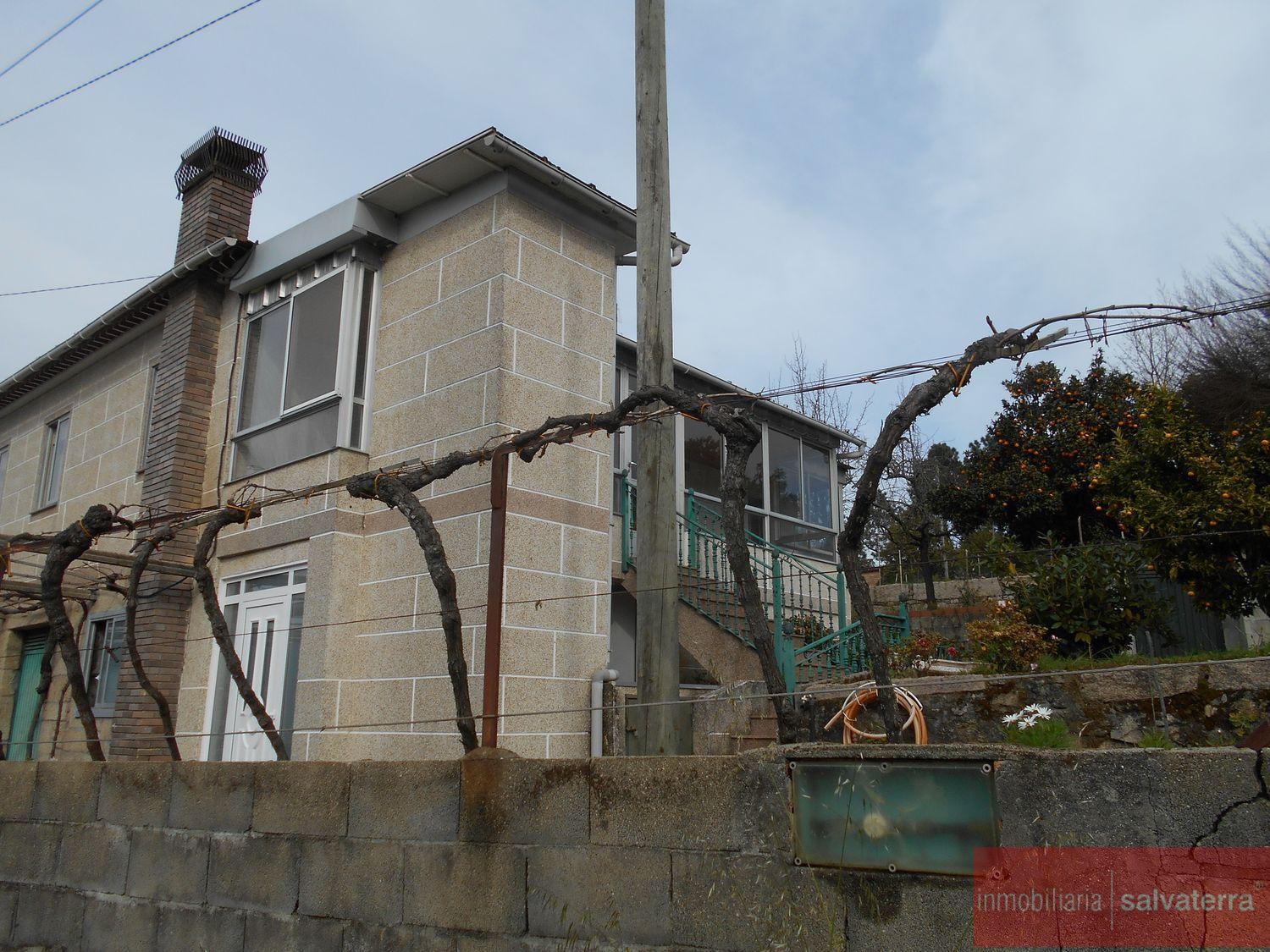 For sale of chalet in Crecente