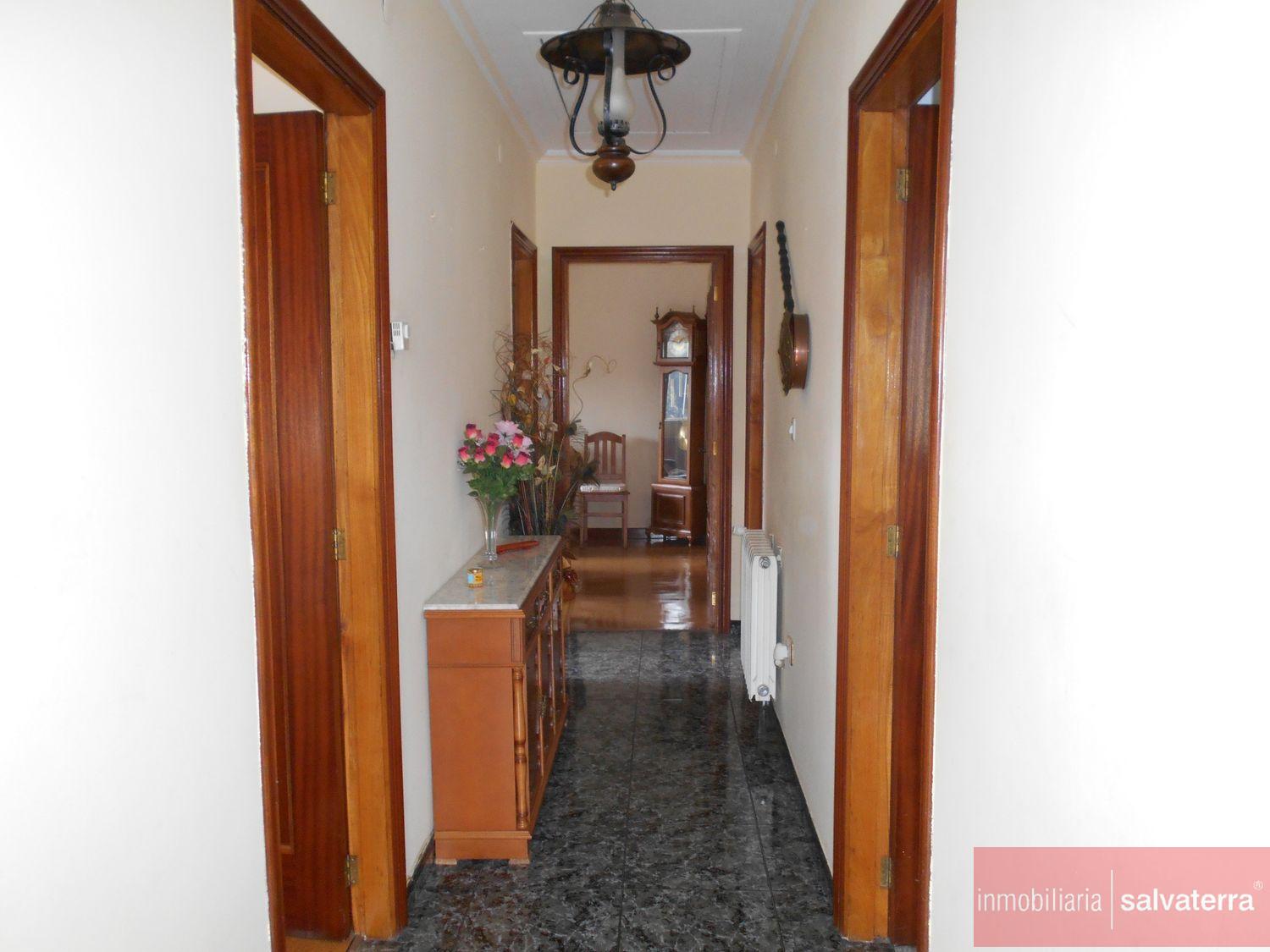 For sale of chalet in Crecente