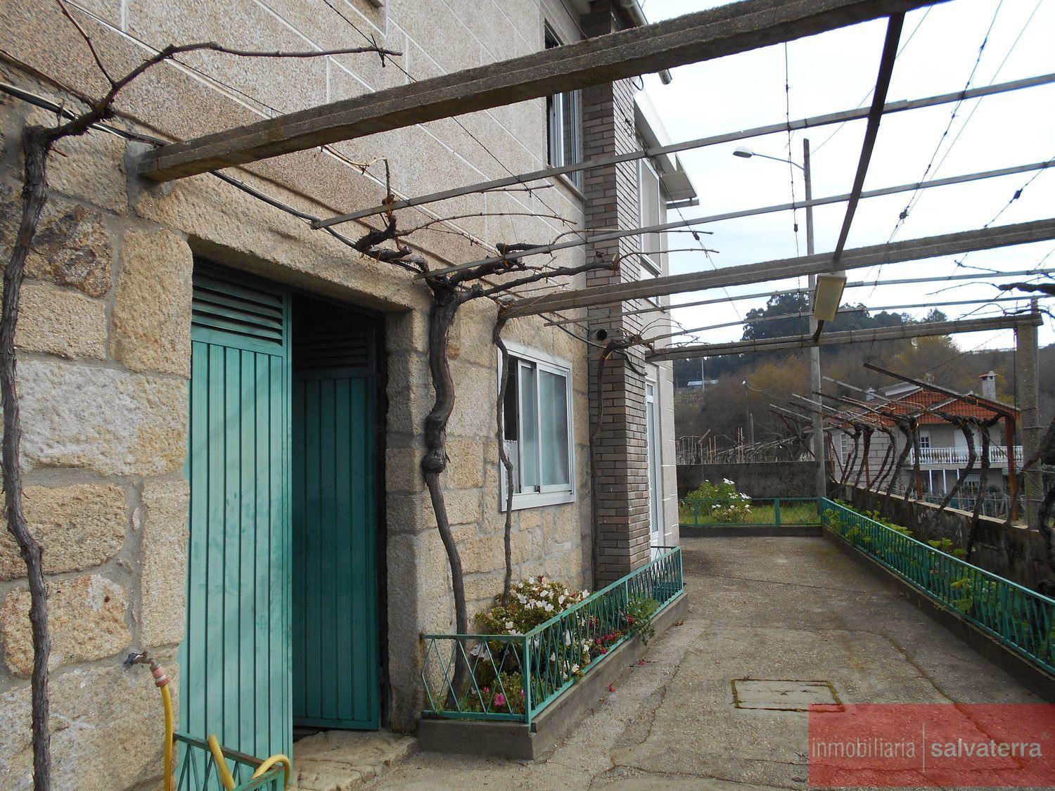 For sale of chalet in Crecente