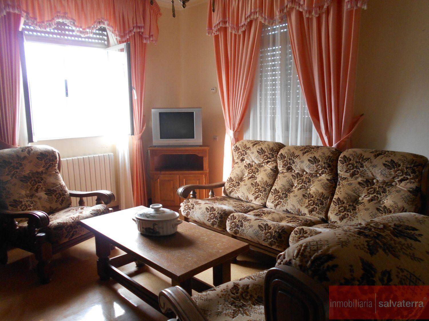 For sale of chalet in Crecente