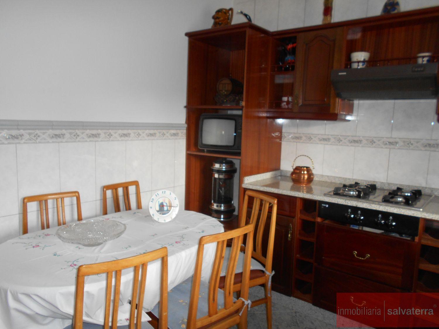 For sale of chalet in Crecente
