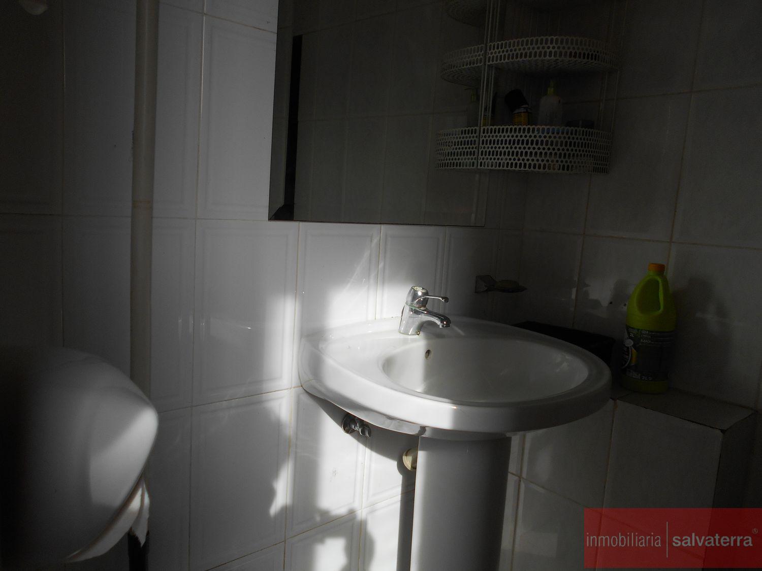 For sale of chalet in Crecente