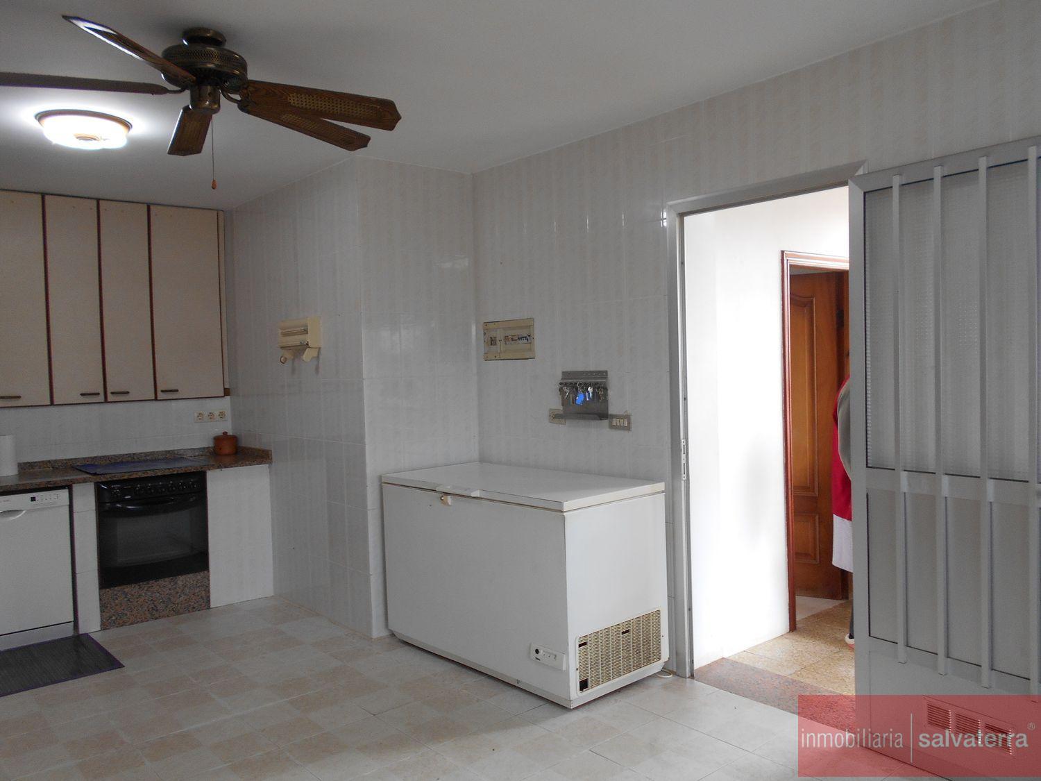 For sale of chalet in Crecente
