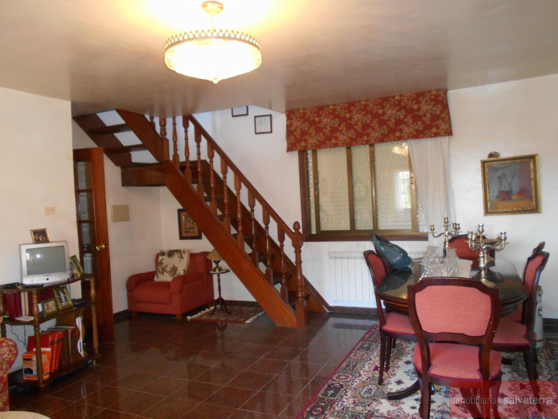 For sale of house in Neves As
