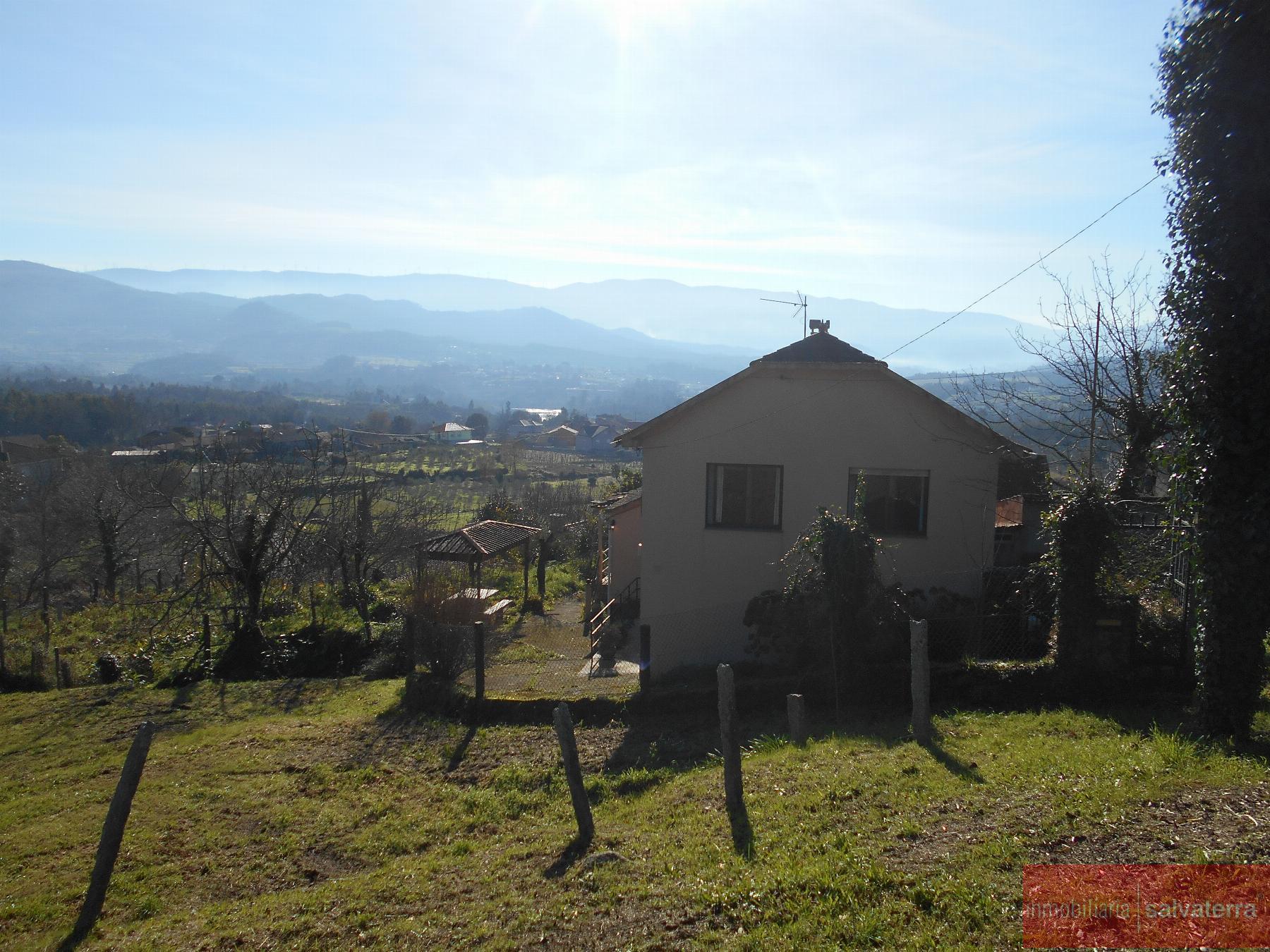 For sale of house in Neves As