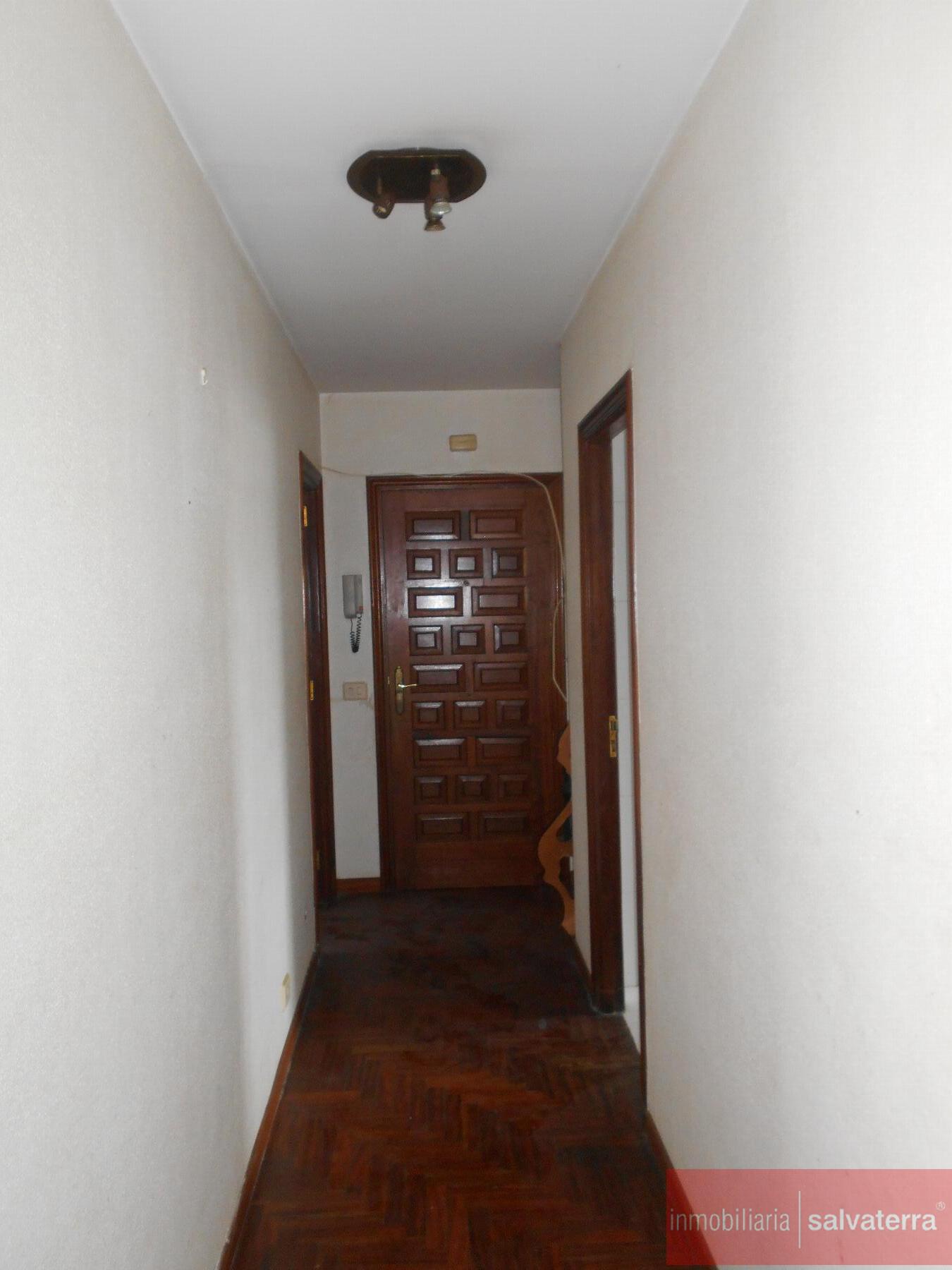 Venta de piso en Neves As