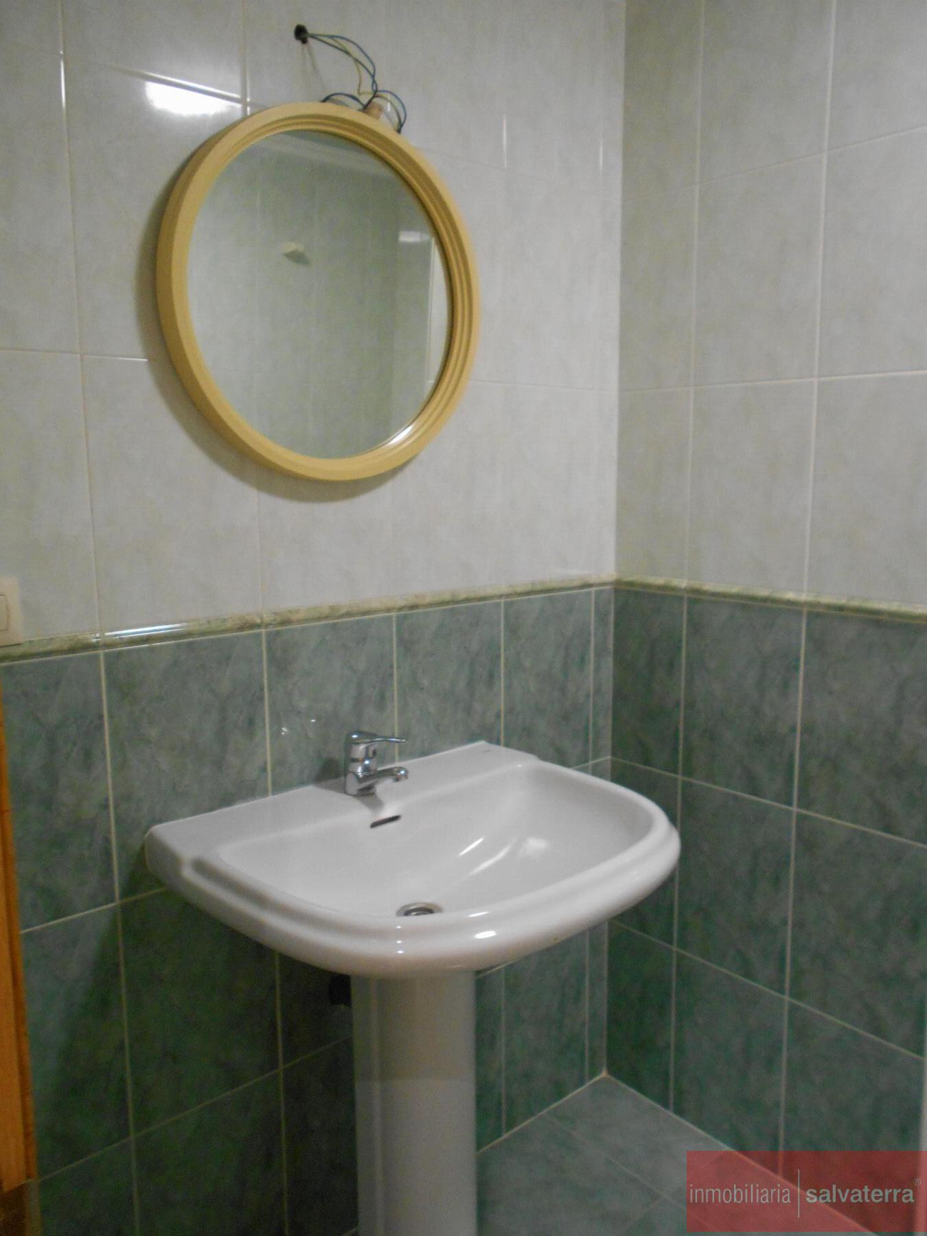 Venta de piso en Salvaterra de Miño