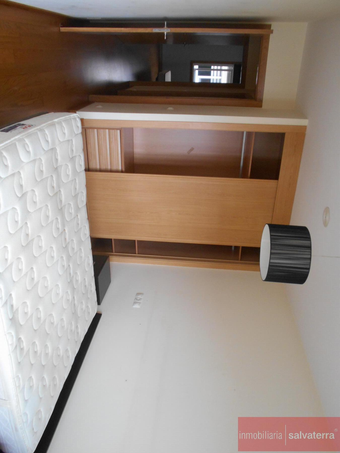 Venta de piso en Salvaterra de Miño