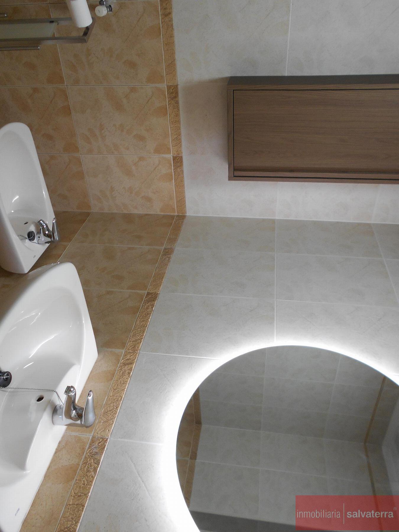 For rent of apartment in Salvaterra de Miño